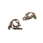 Bowing Cat Silvertone Charms (4)