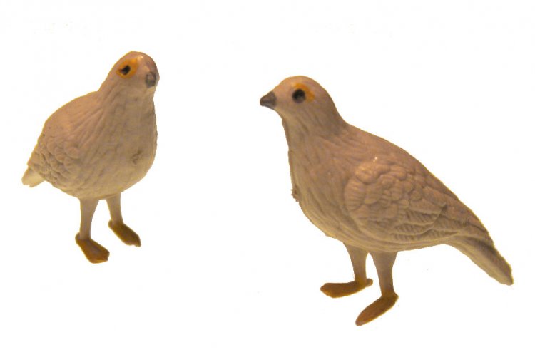 Standing Dove Vintage Miniatures (2) - Click Image to Close
