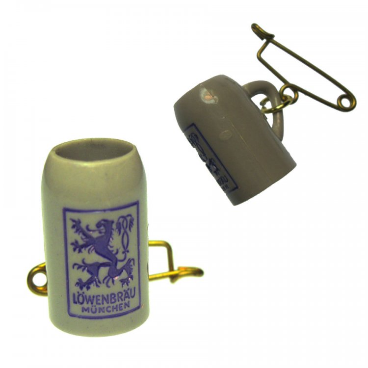 Lowenbrau Beer Mug Vintage Pin - Click Image to Close