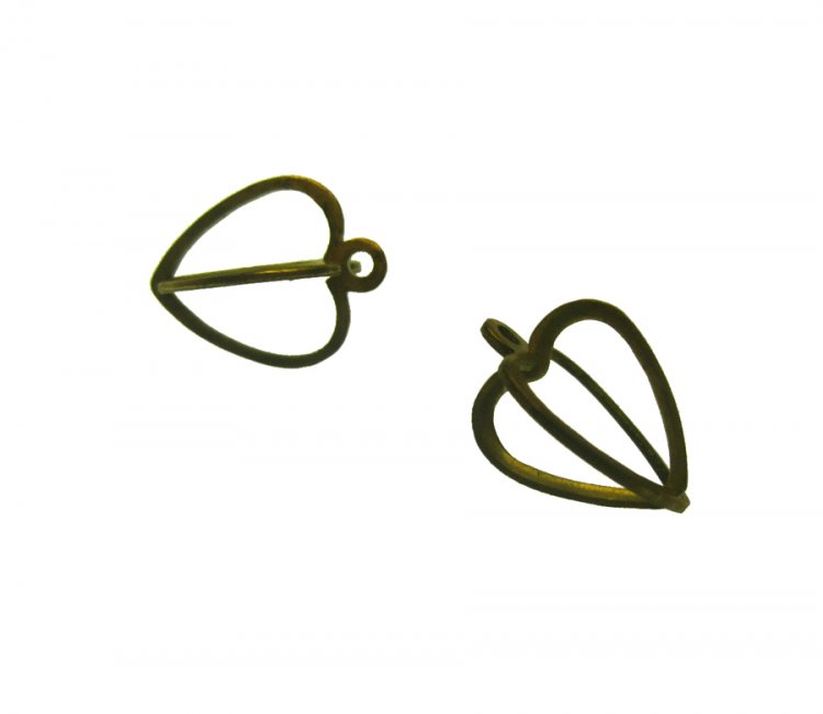 Brass Heart Cage Vintage Charm Drops (6) - Click Image to Close