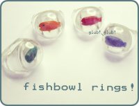 Fish Bowl Vintage Plastic Ring (1)