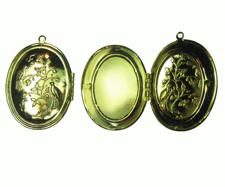 Perched Birds Large Oval Locket (1) - Click Image to Close