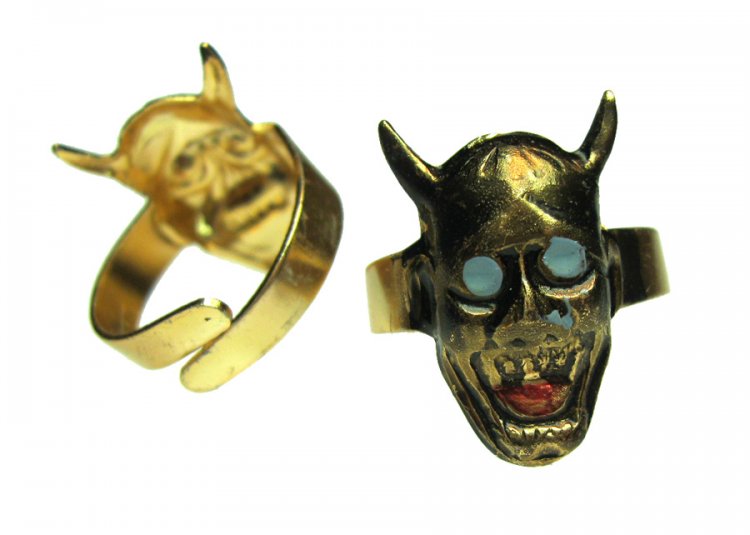 Devil or Hannya Mask Vintage Gumball Ring (1) - Click Image to Close