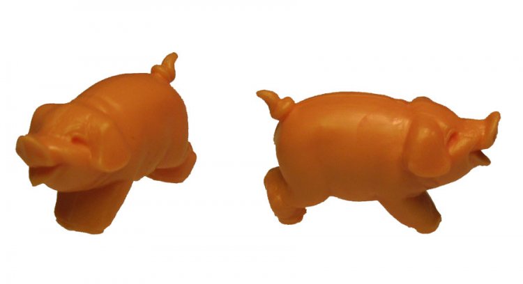 TINY Cute Pig Miniatures (3) - Click Image to Close