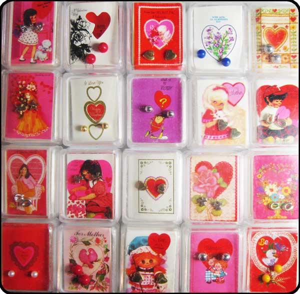 Boxed Vintage Valentine Mini Card with Earrings - Click Image to Close