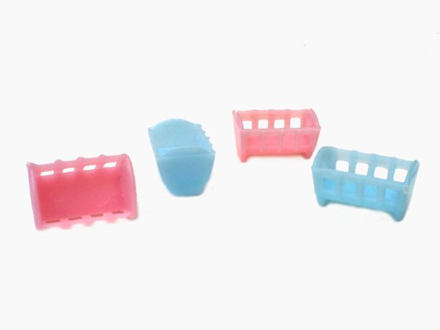 Pink and Blue Tiny Plastic Baby Cradles (6) - Click Image to Close